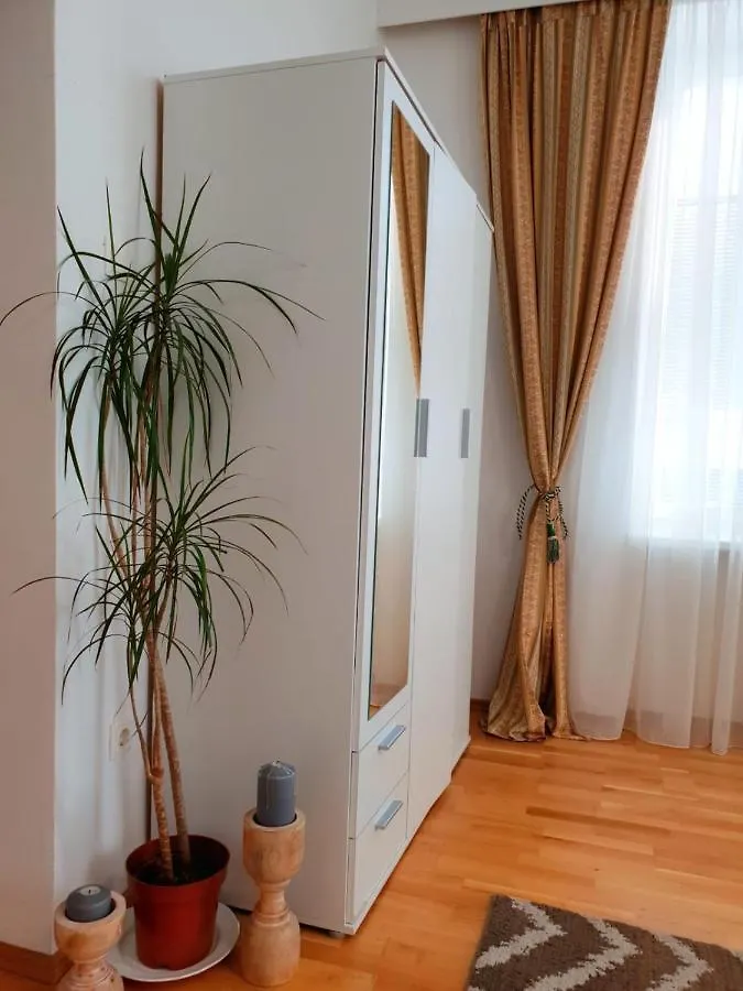 Vienna Corner Apartment 1020